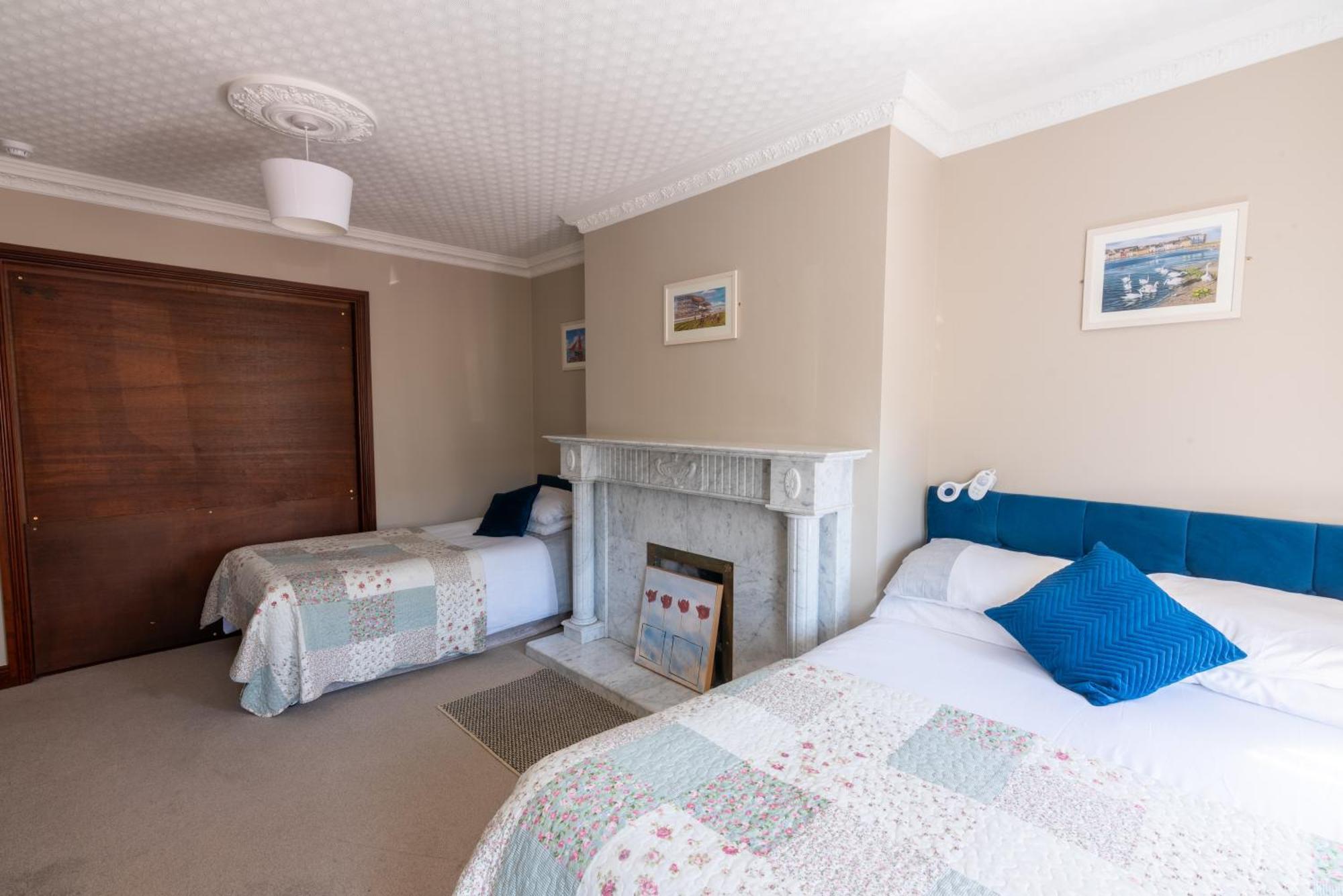 Guest house Avalon House Galway