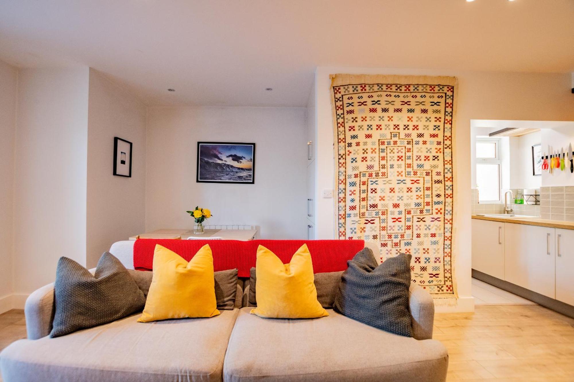 The West End Hideaway #1 Galway
