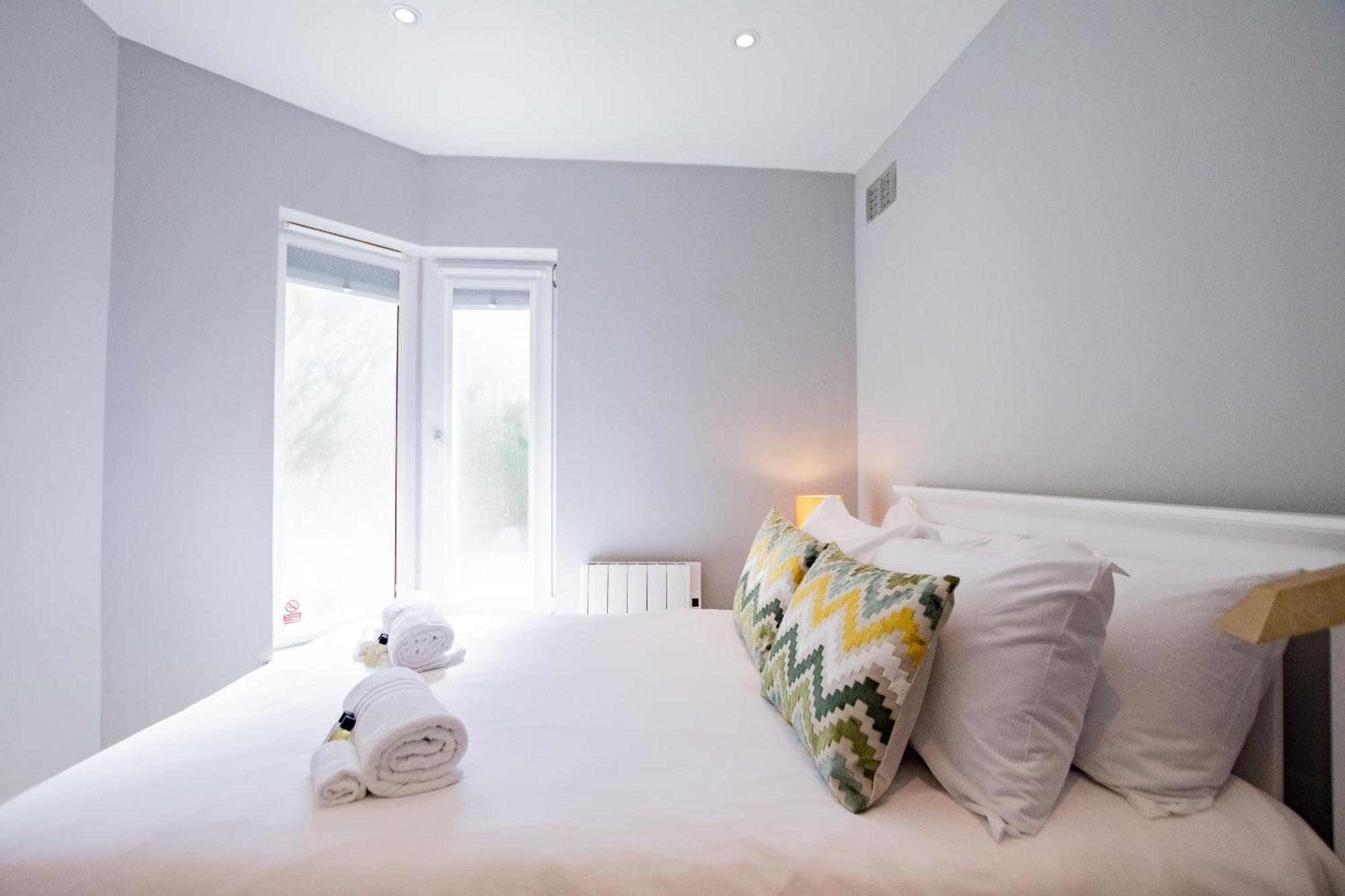 The West End Hideaway #1 Galway