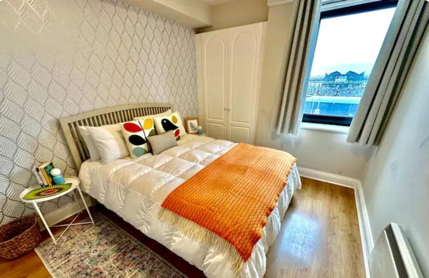Apartment Centre Dockside - 2 Bed, 2 Bath Galway