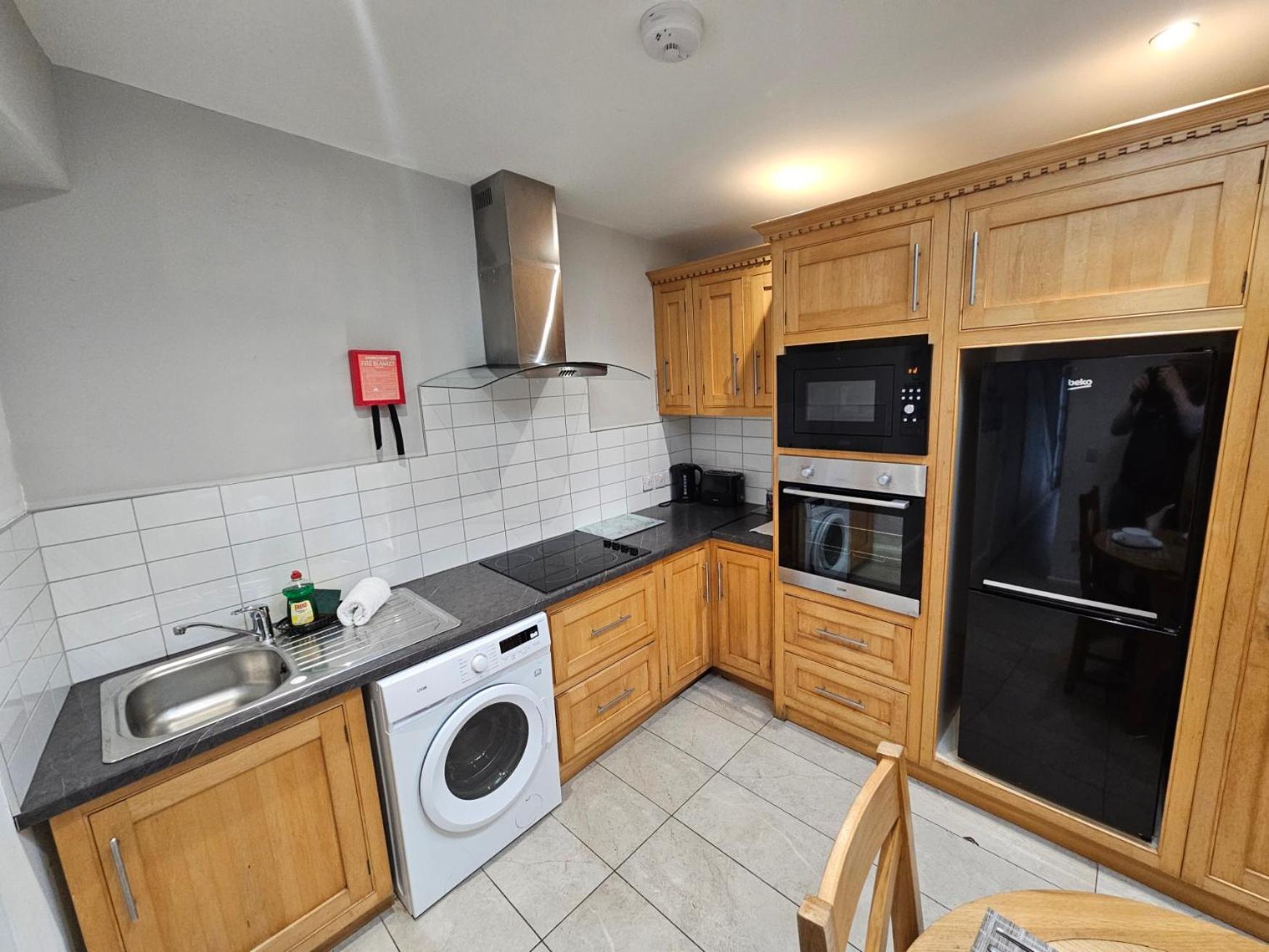 4 Eyre Square Lane Galway