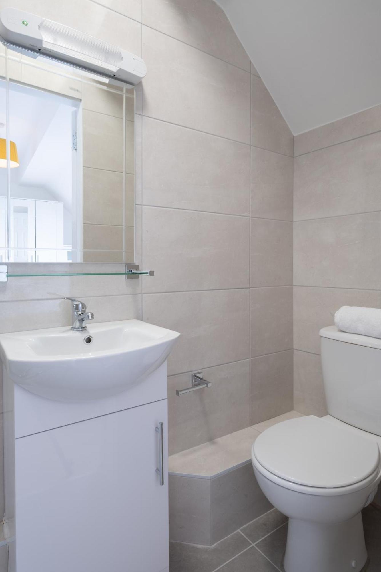 Apartment Luxury Modern Penthouse, Centre, Sleeps 6