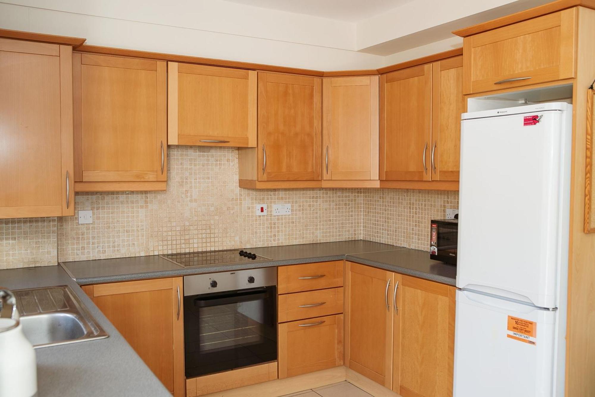 Spacious 4 Bedroom & 4 Bathrooms Holiday home *