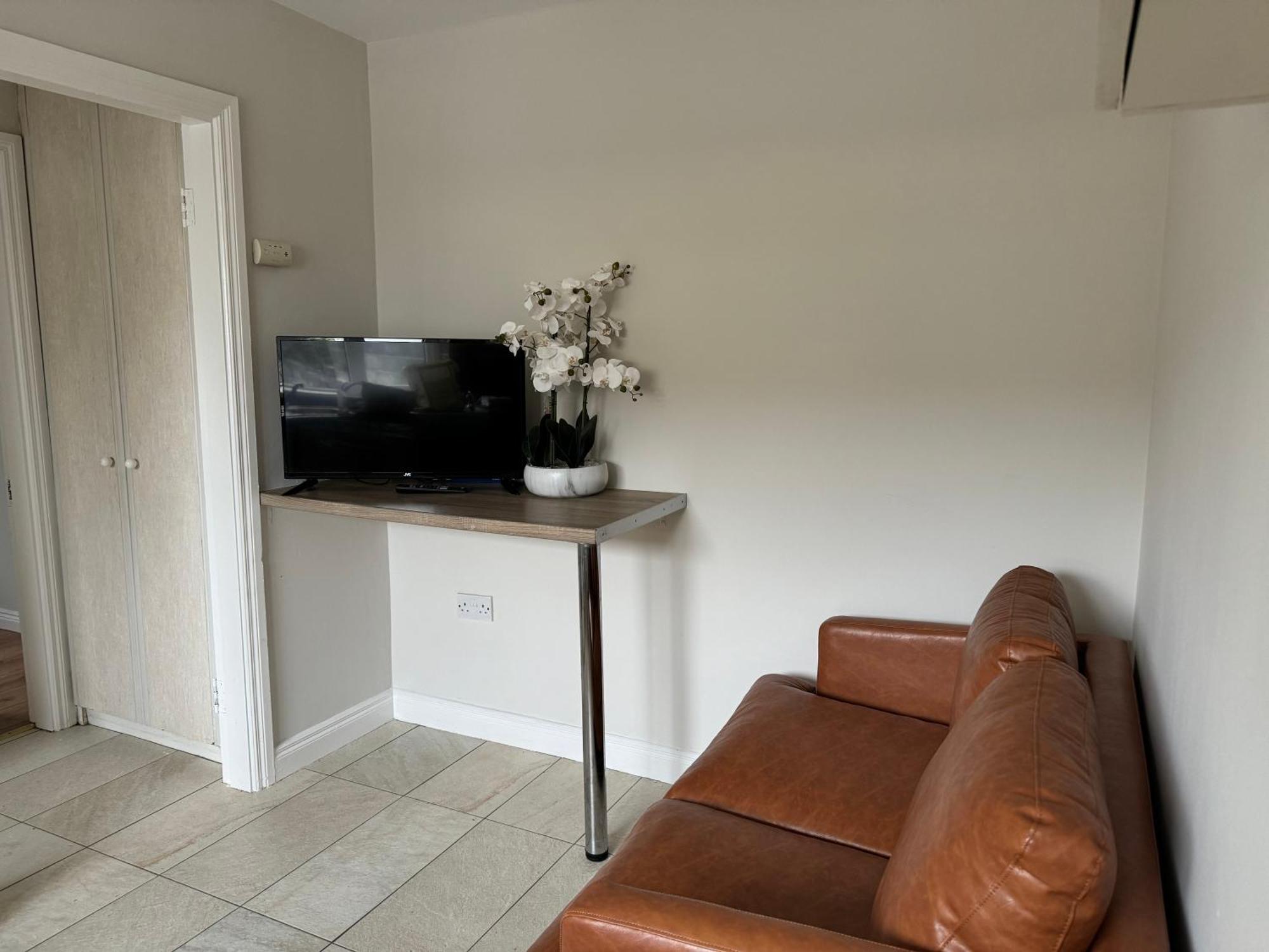 Small 25m2 With In Walking Distance Of The Of
