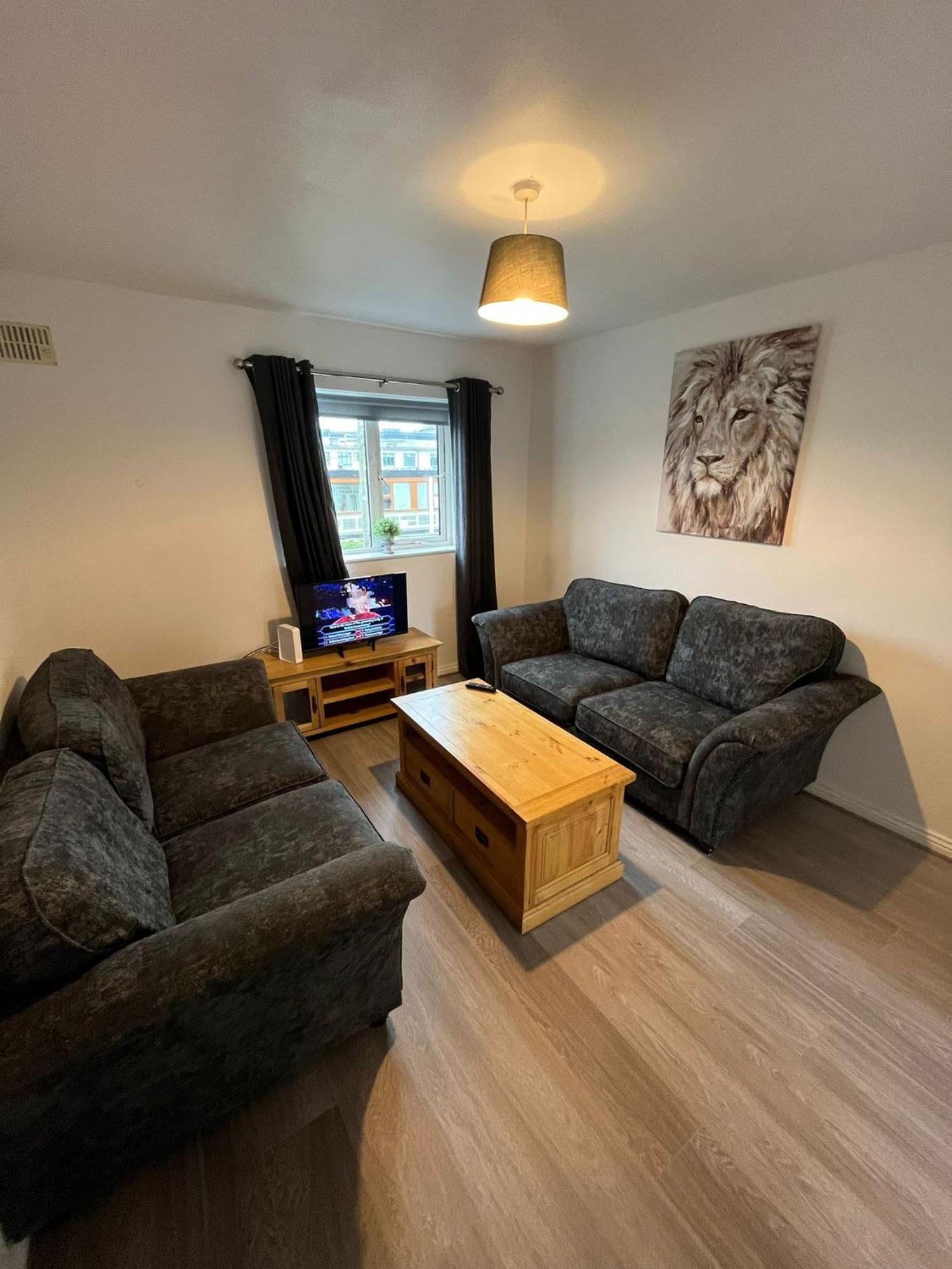 Newcastle Townhouse Apartment
