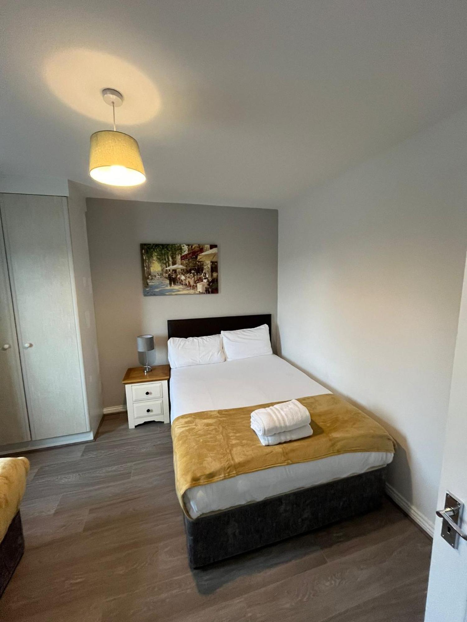 Newcastle Townhouse Apartment *