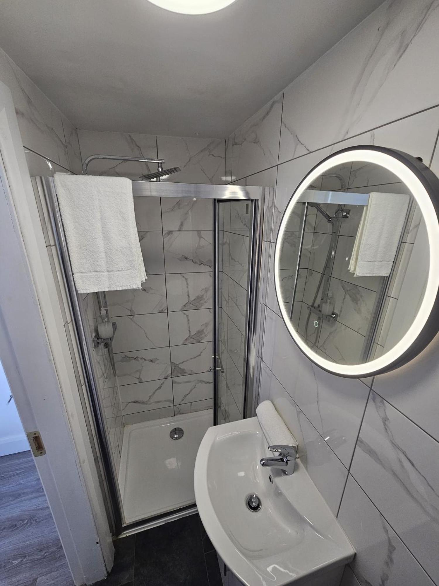 Eyre Square Centre House With Hot Tub Apartment Galway