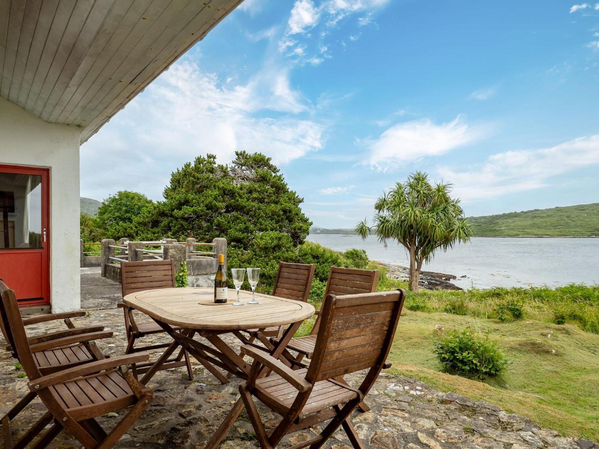 Holiday home Salmon Galway