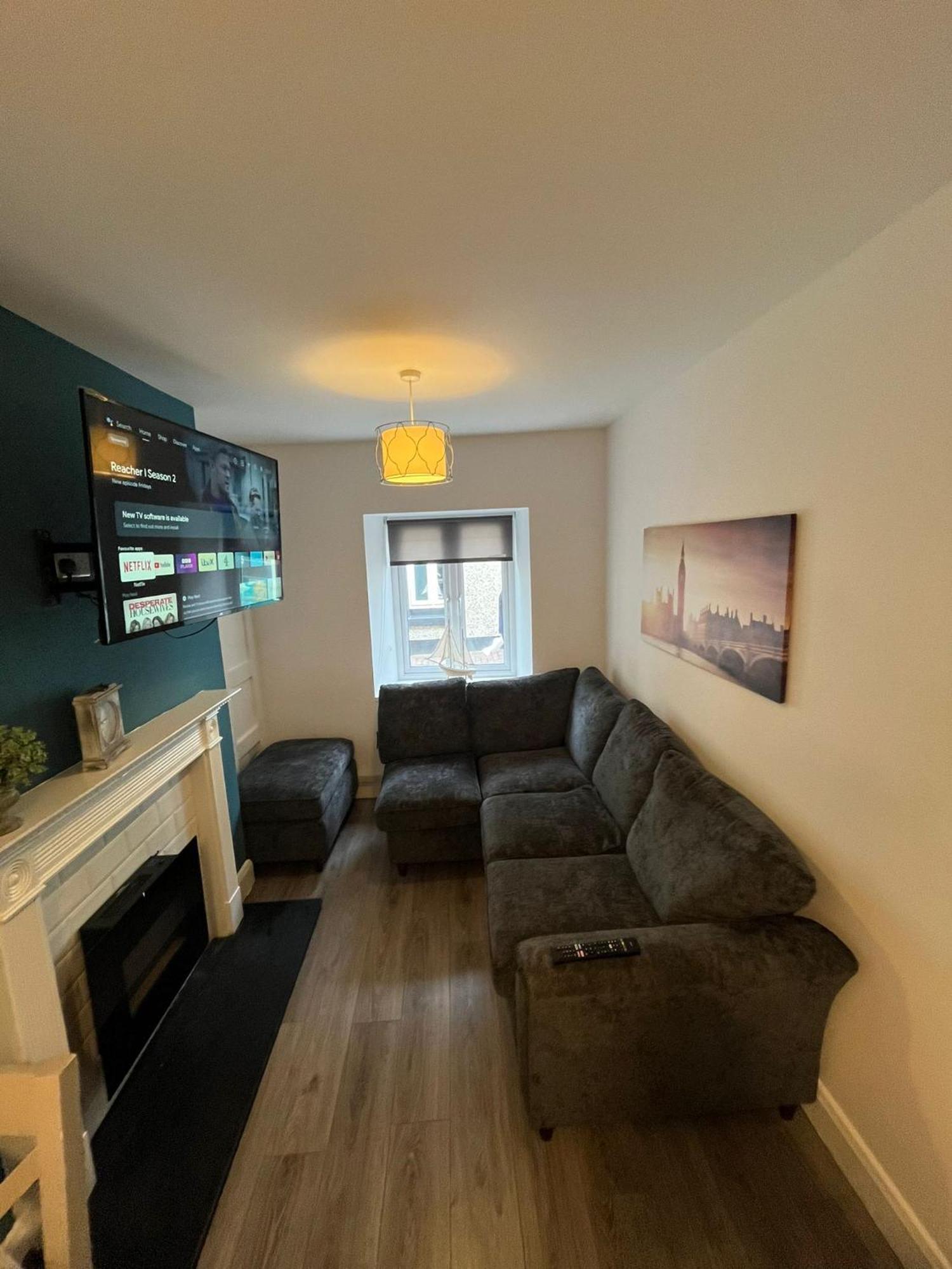 6 Eyre Square Lane Galway