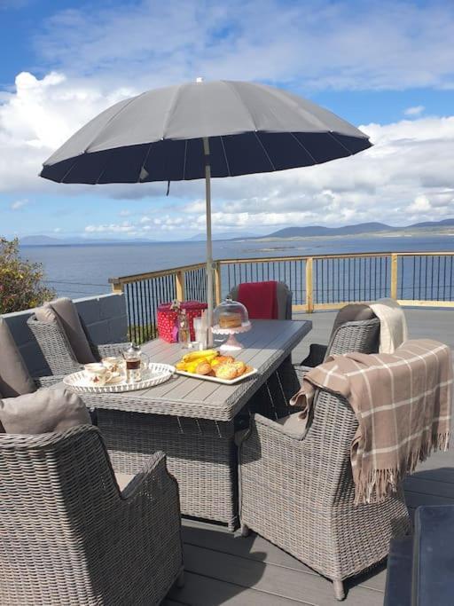 Tom Jacks, Coastal Views And Walks Connemara Holiday home *