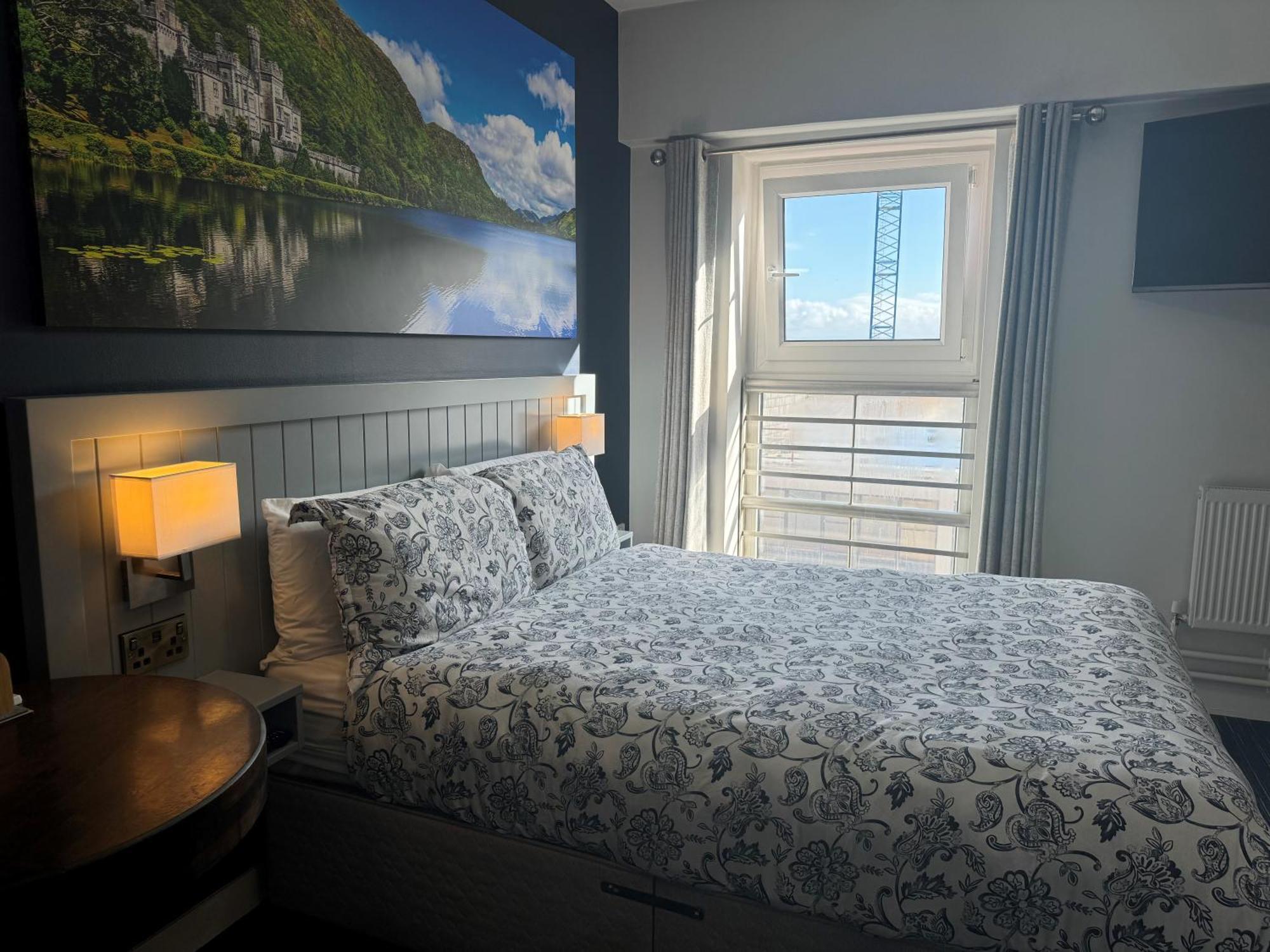 Kinlay Eyre Square Hostel Galway