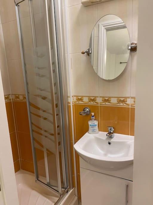 Apartment Salthill - Quiet & Relaxing Galway