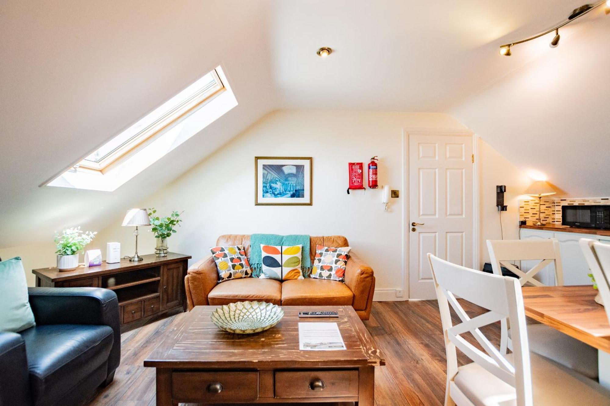 Westend Hideaway Apartment