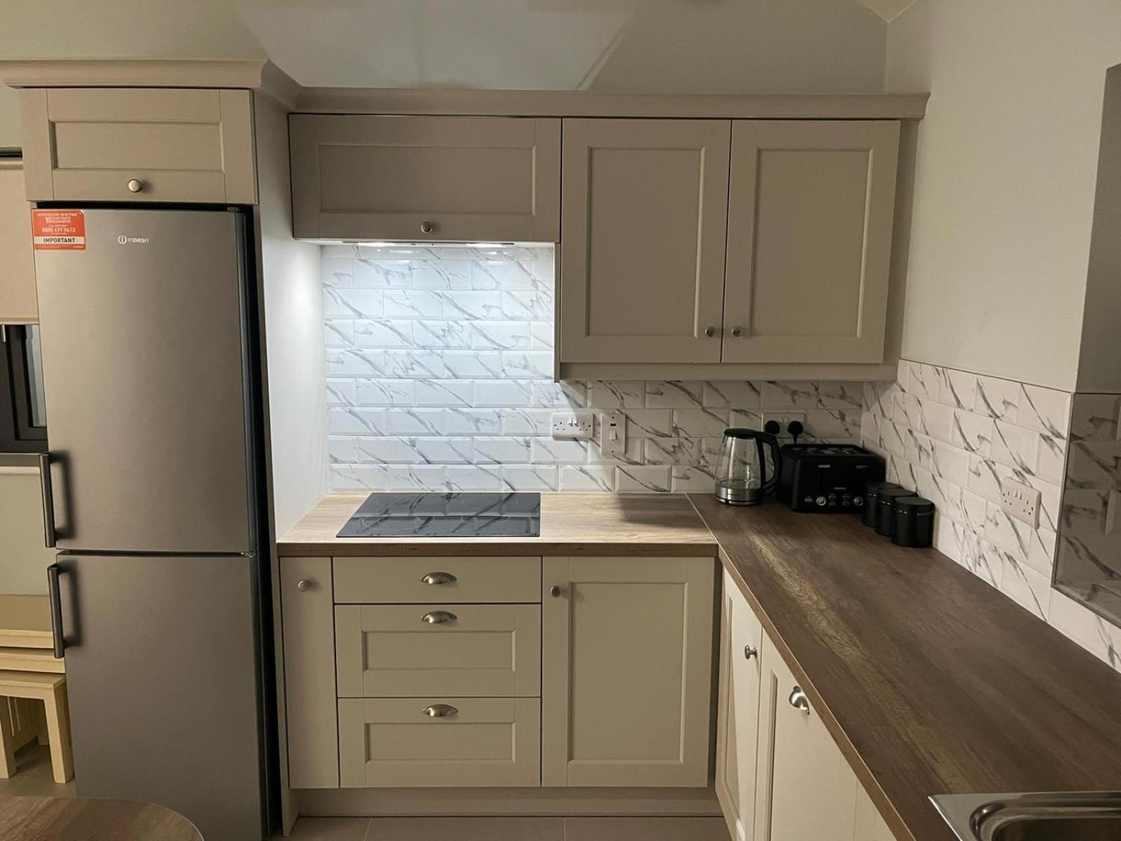 Apartment 2 Kingsize Bedrooms At Castle View House Galway
