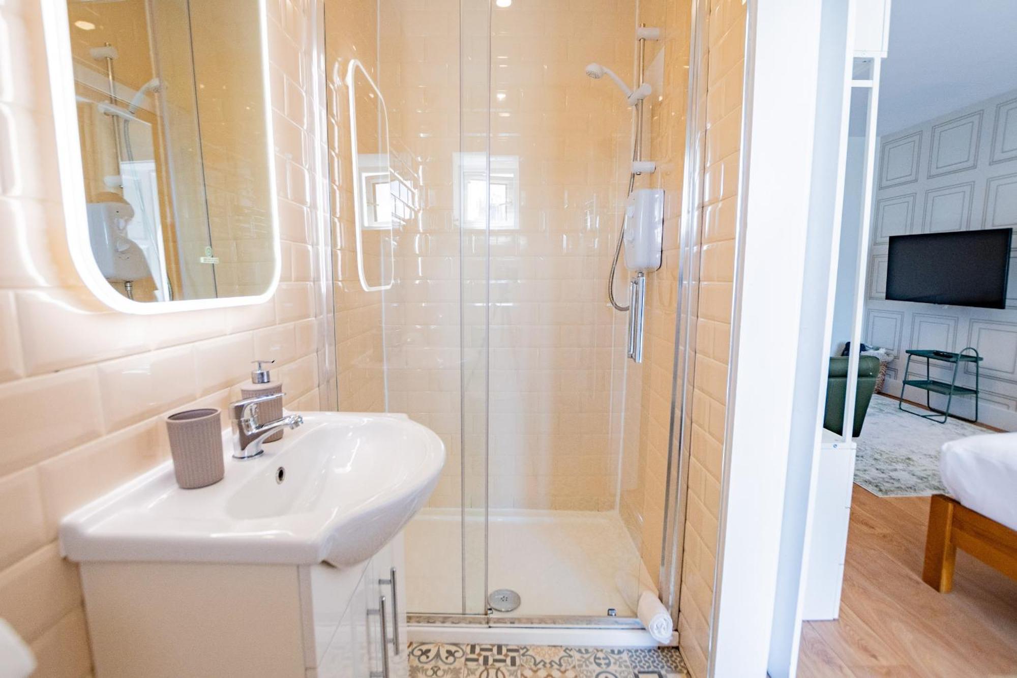 Apartment Eyre View - 2 *
