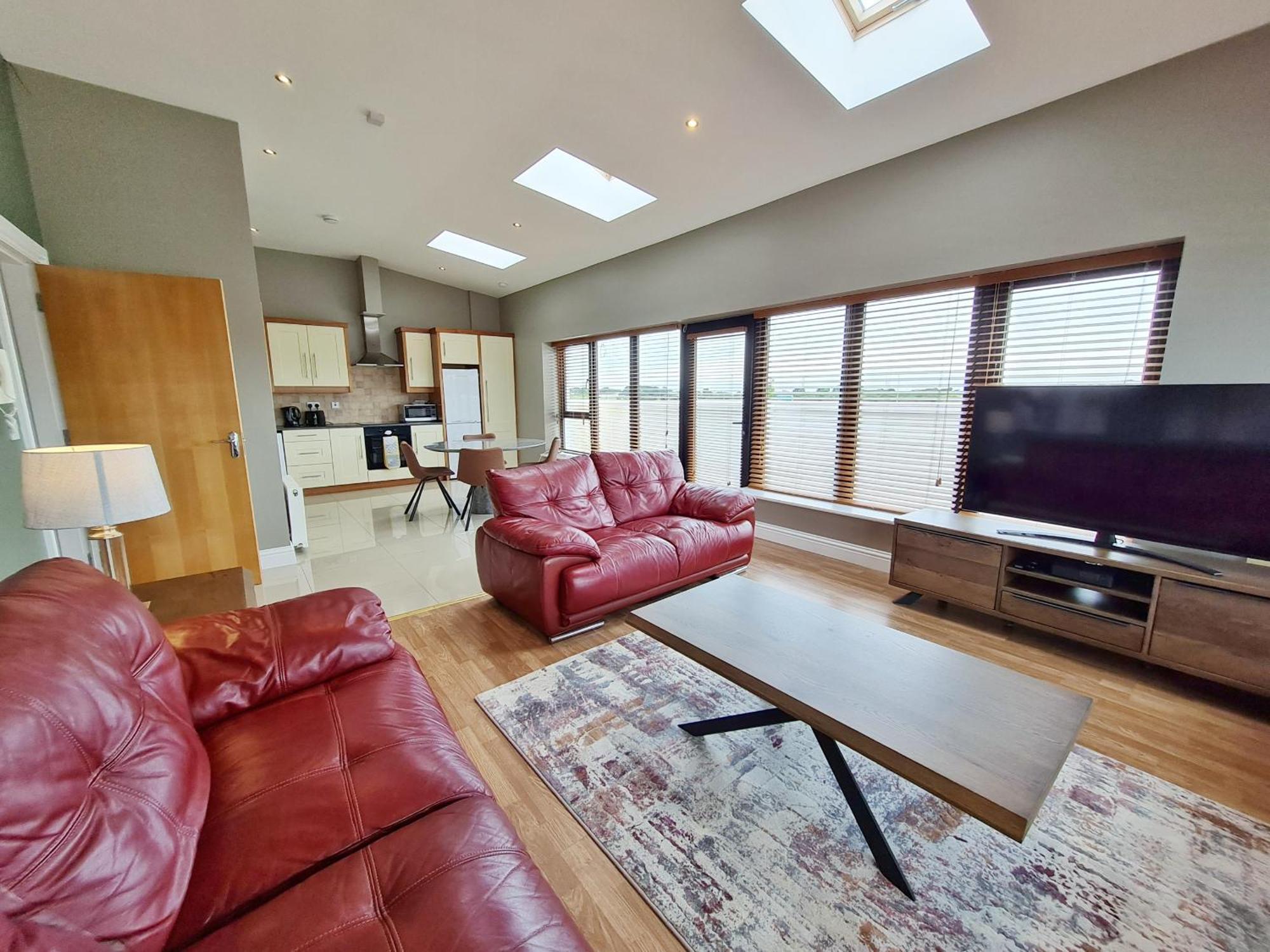 Suburban Penthouse -no 1 *