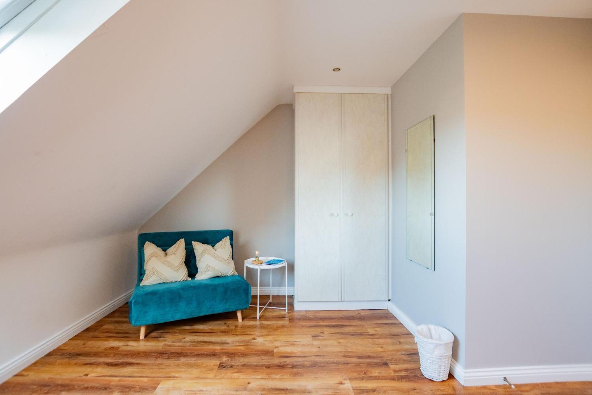 Townhouse In Dockland Galway