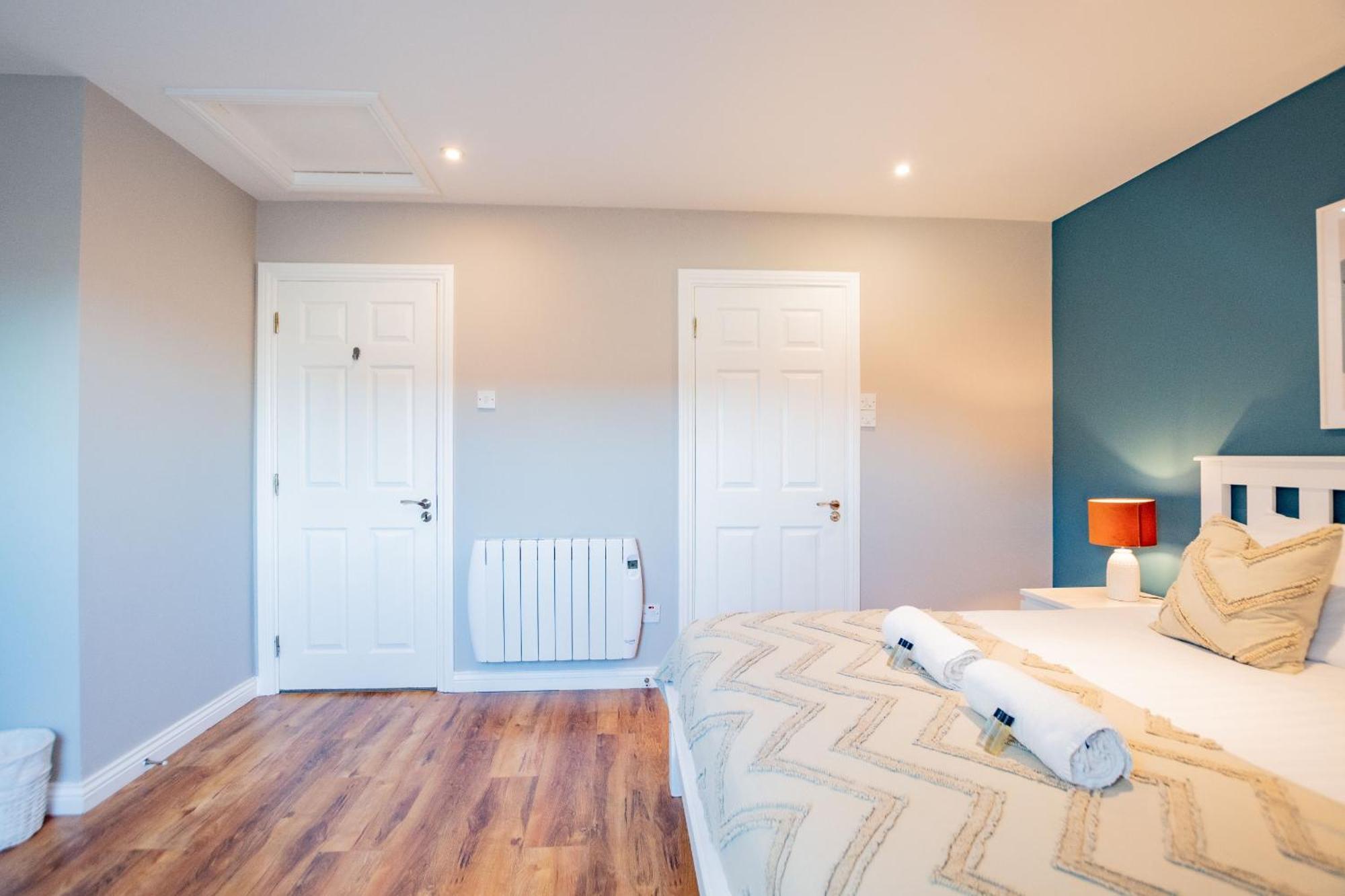 Townhouse In Dockland * Galway