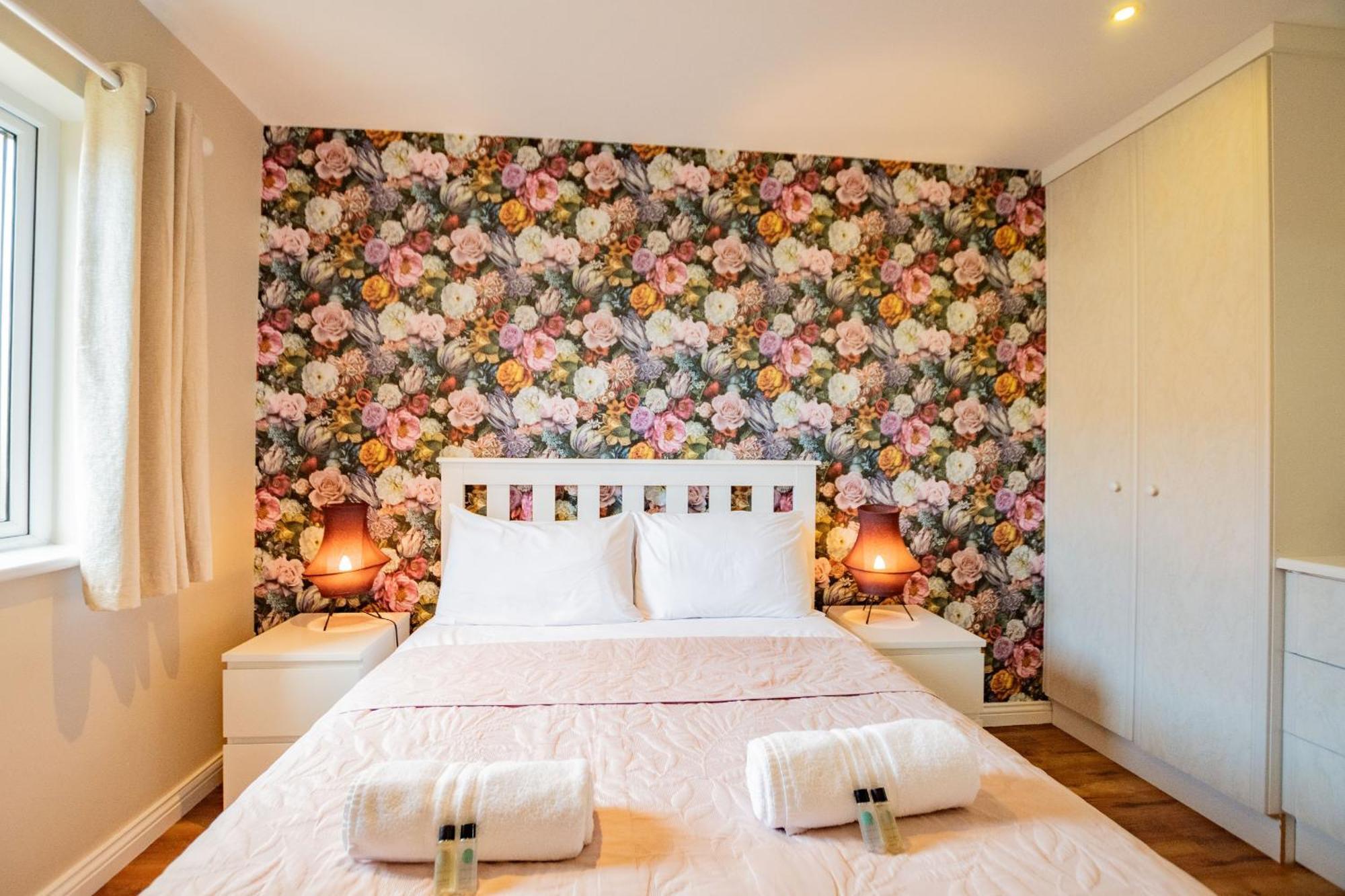 Townhouse In Dockland Galway