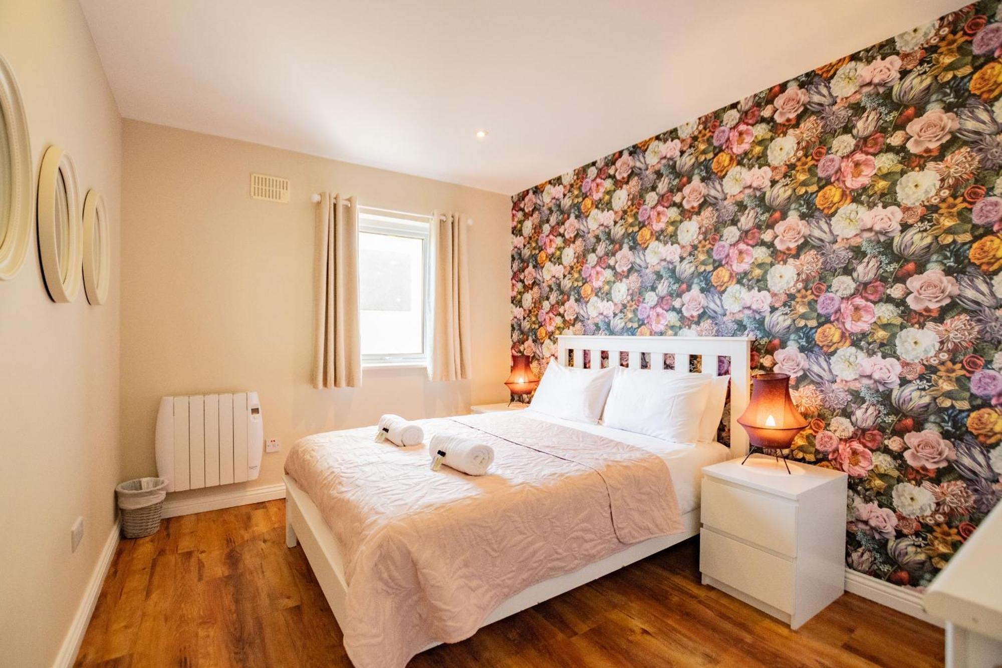 Townhouse In Dockland Galway