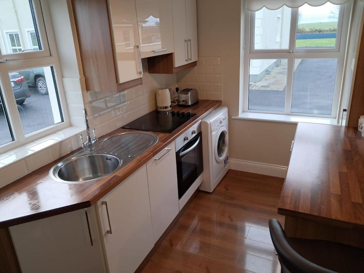 Warm Spacious Three Bed Apartment