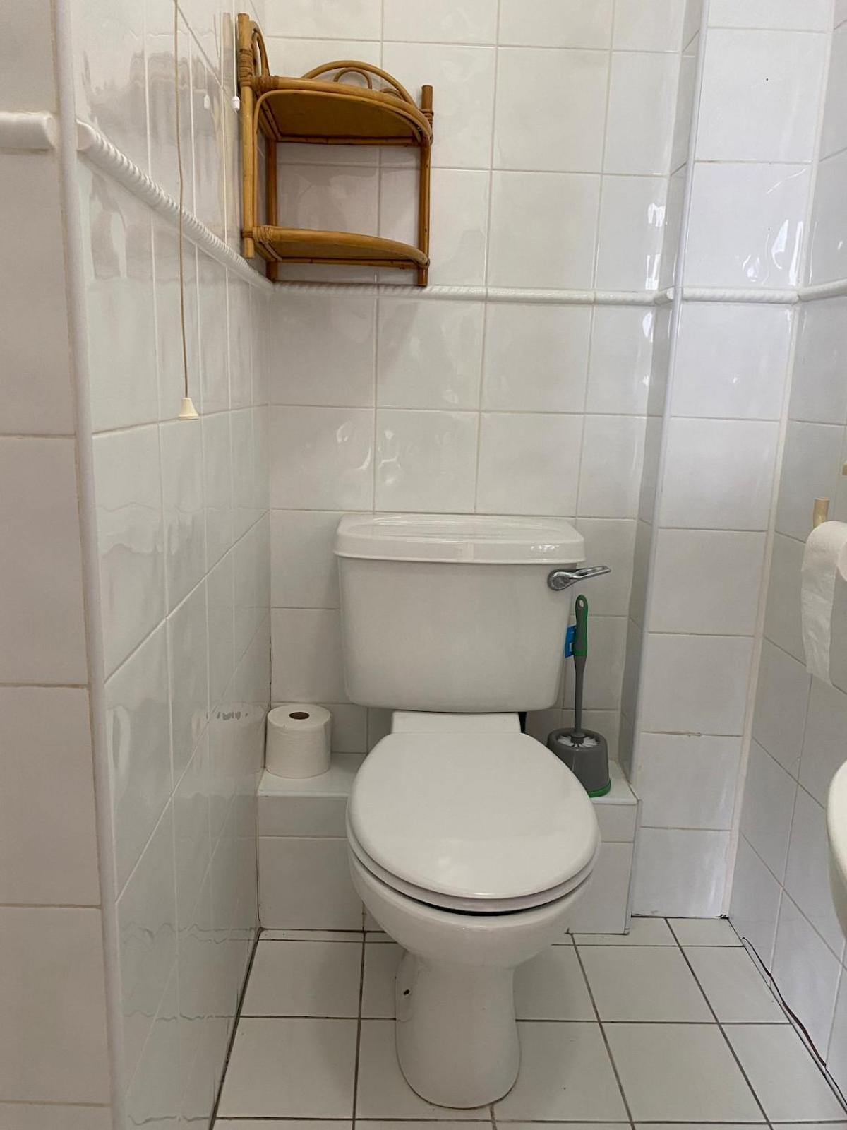 Harbour View - Two Bed With Parking * Galway