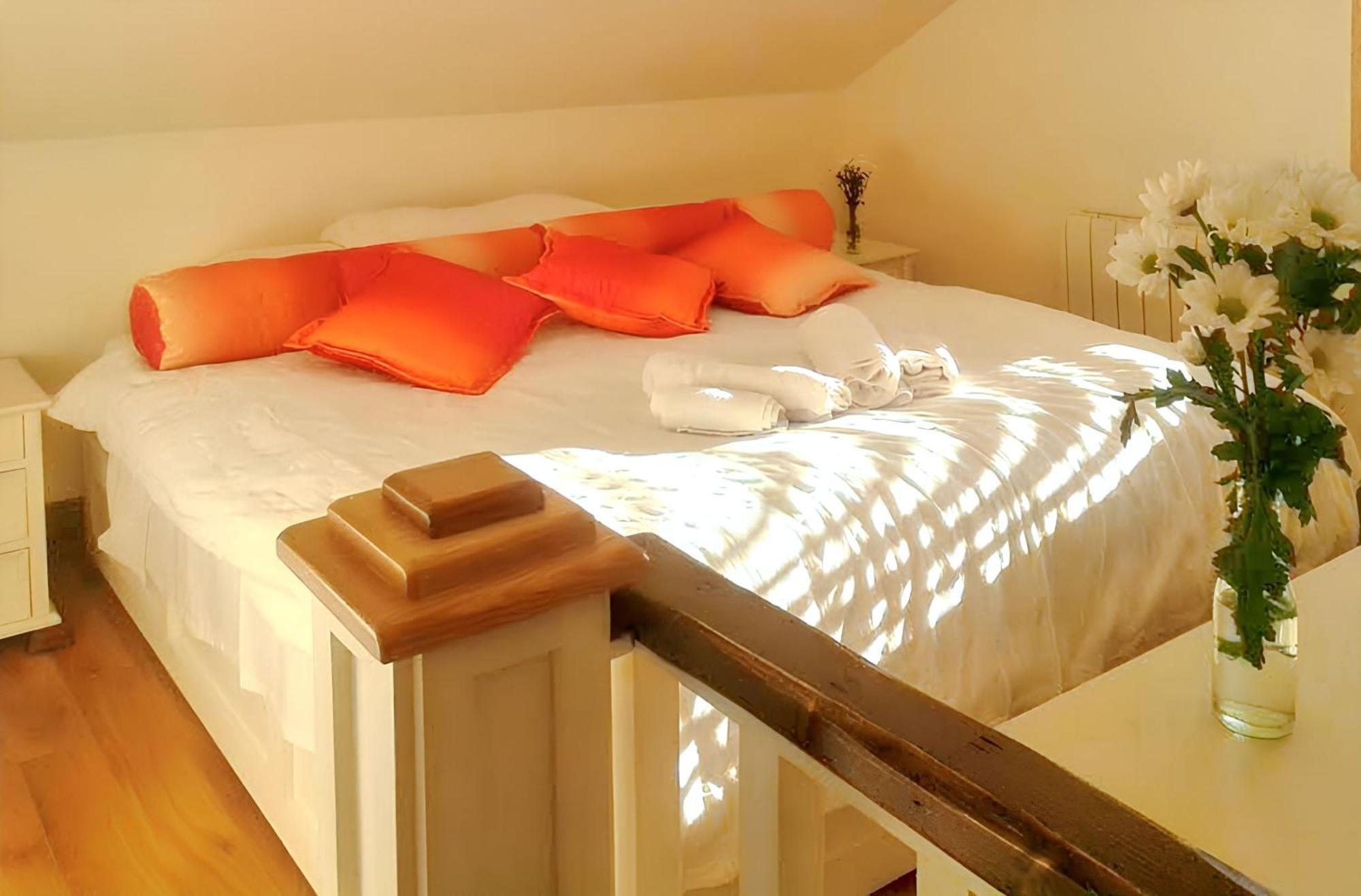 Cosy Apartment In Galway With Balcony 32 M² City View Apartment Galway