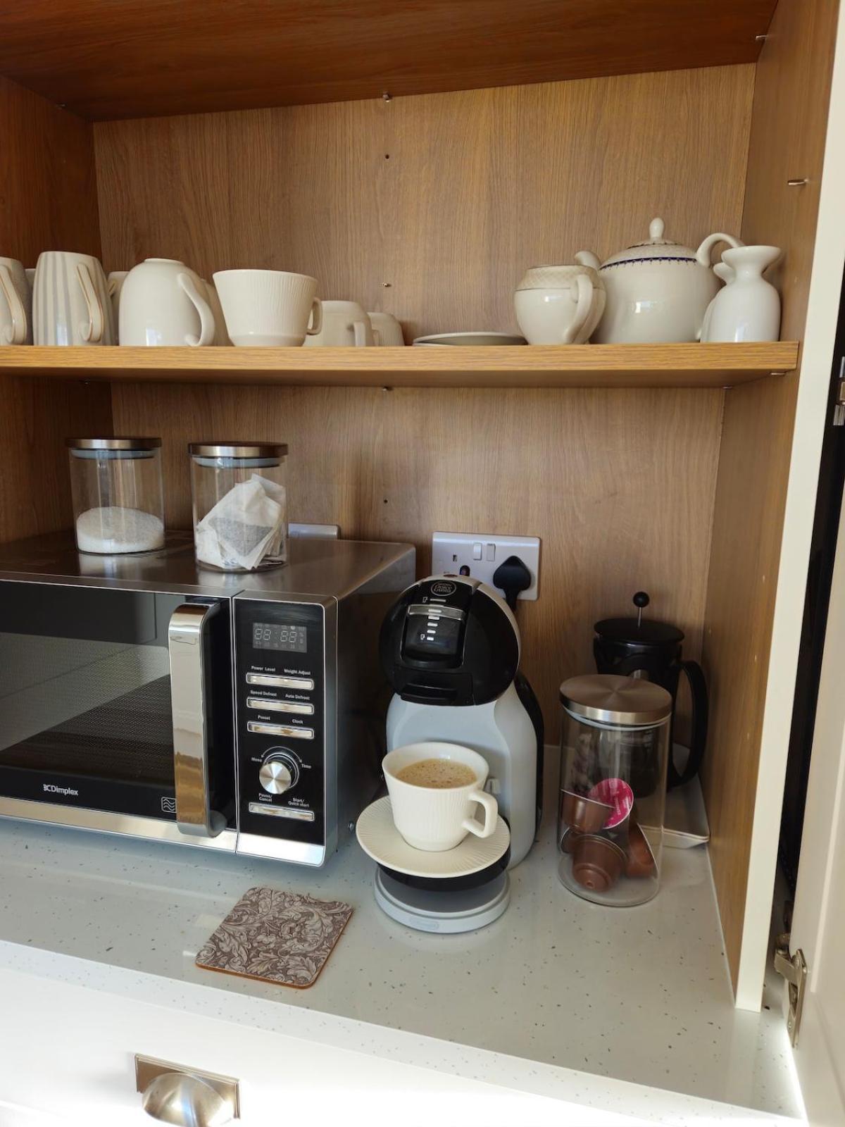 Three Bedroom Cosy Quiet Luxury In The Burren Wild Atlantic Way Holiday home *