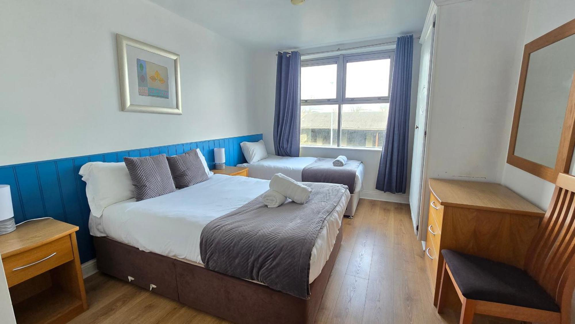 Apartment Cool Dockland Apt, Sleeps 5, With Parking *