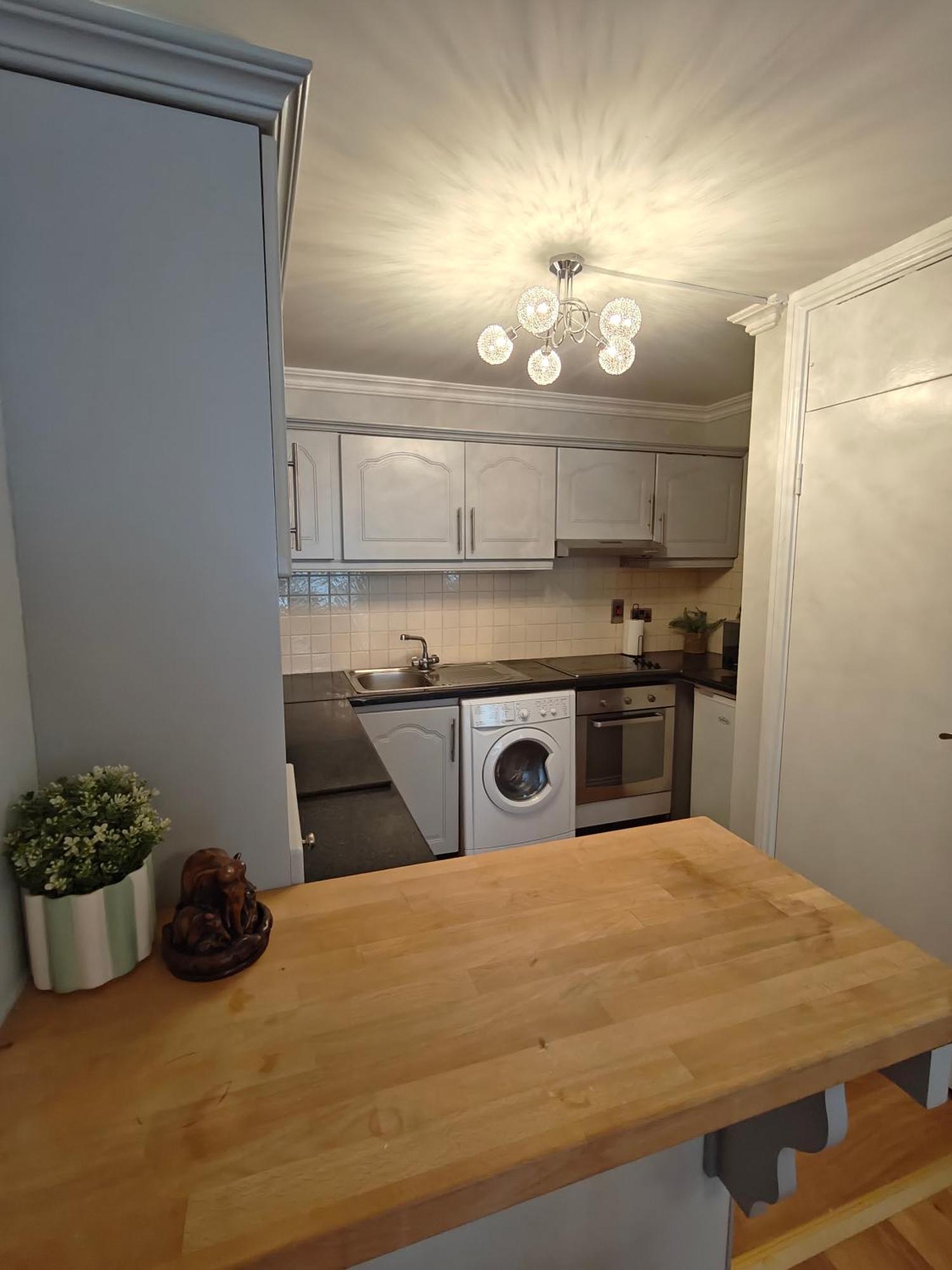Apartment 3 - Kirwan's Court *