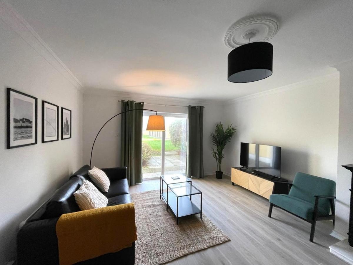 Apartment Luxury By The Coast- Sleeps 4 Galway