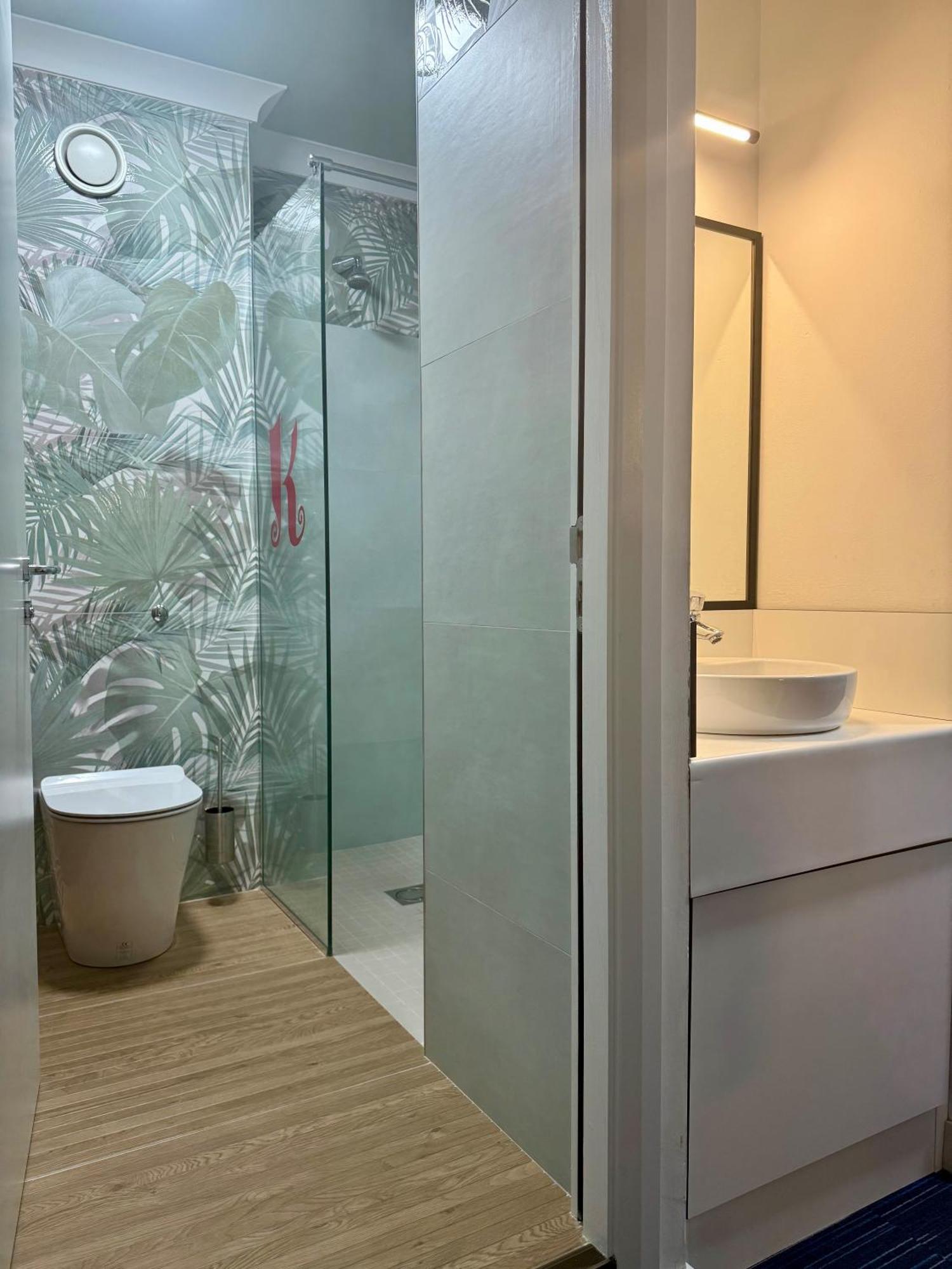 Hostel Kinlay Eyre Square Galway