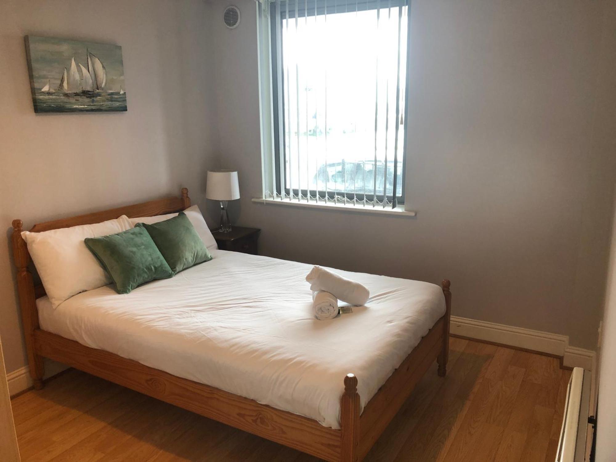 3 Bedroom On The Docks In * Galway