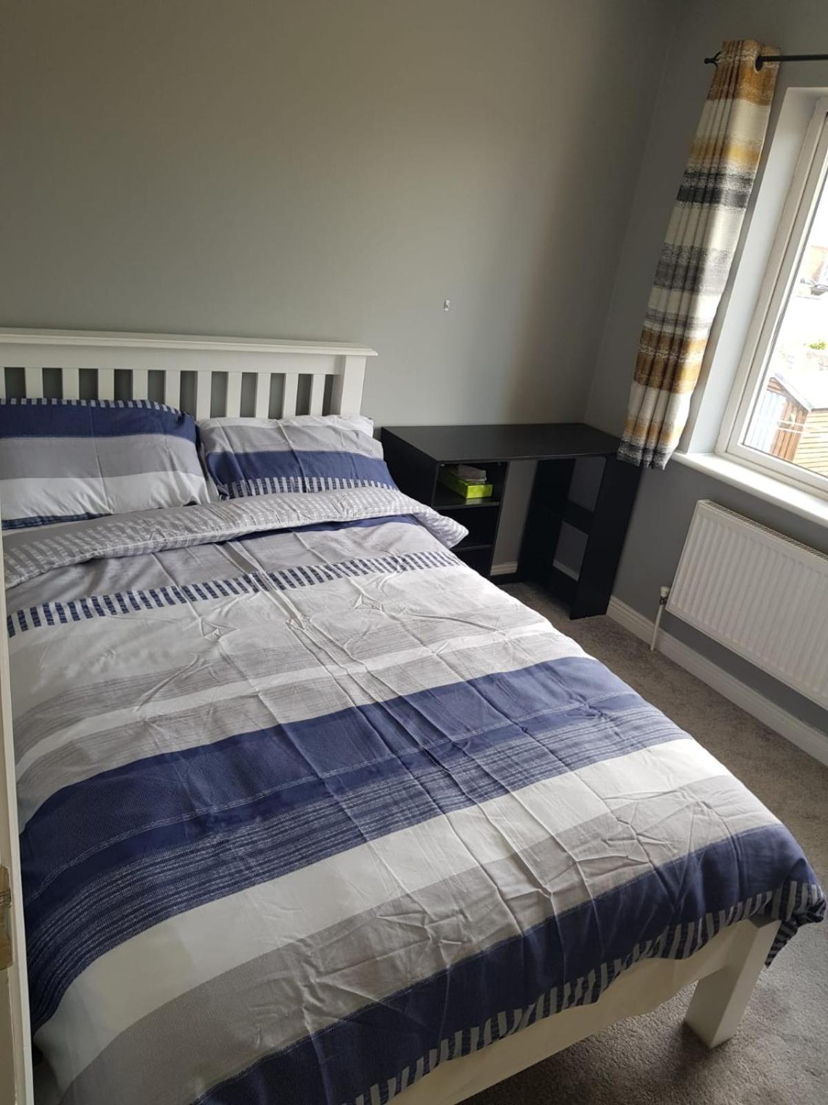 Holiday home The Blue Door Galway