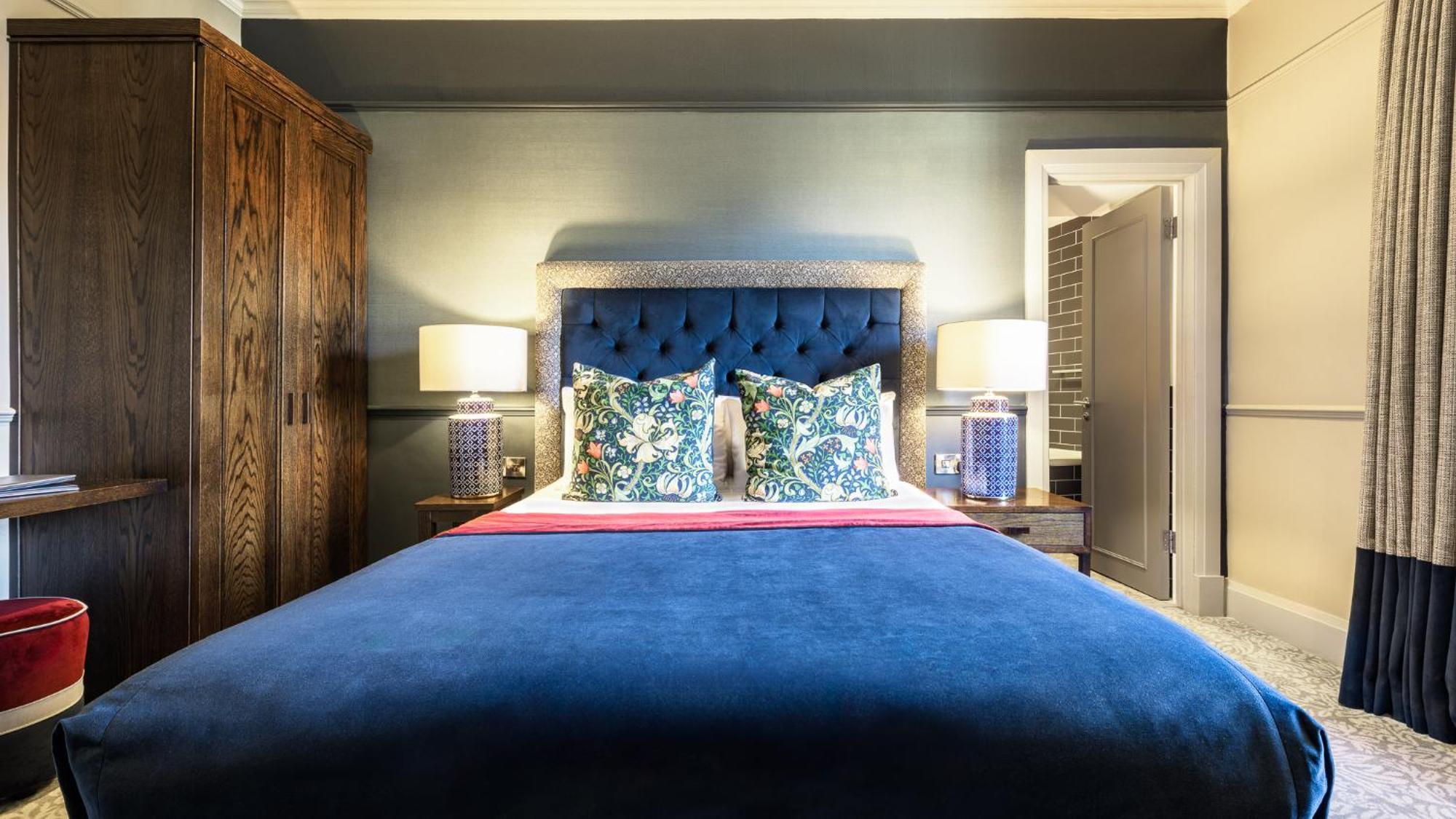 The Hardiman 4* Galway