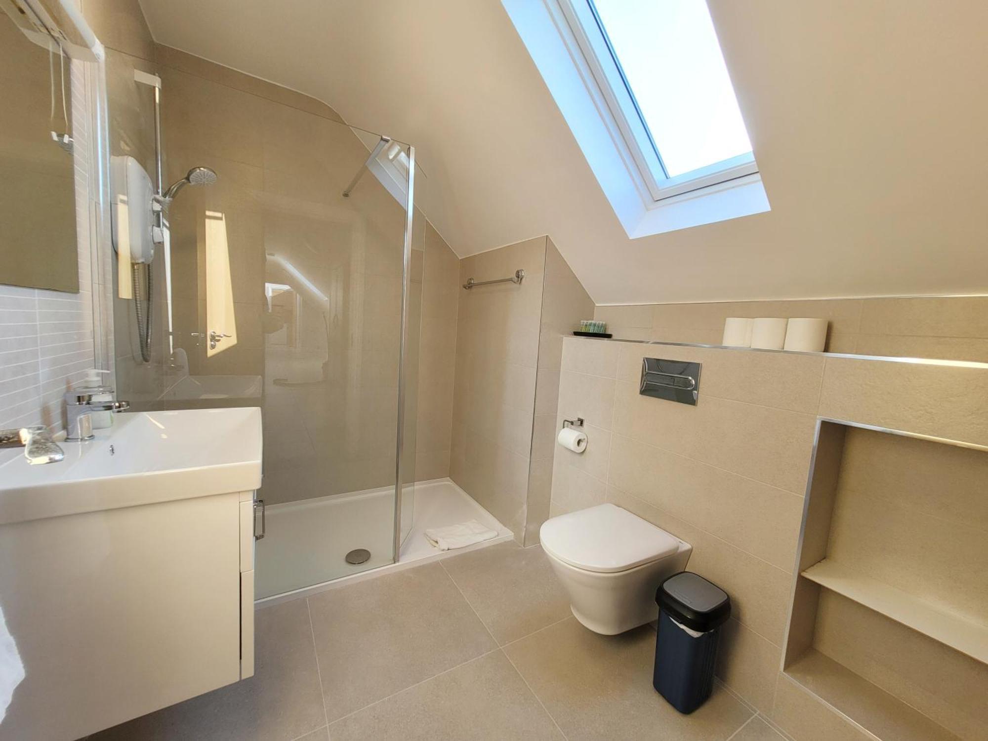 Donegan Court Aparthotel 3*