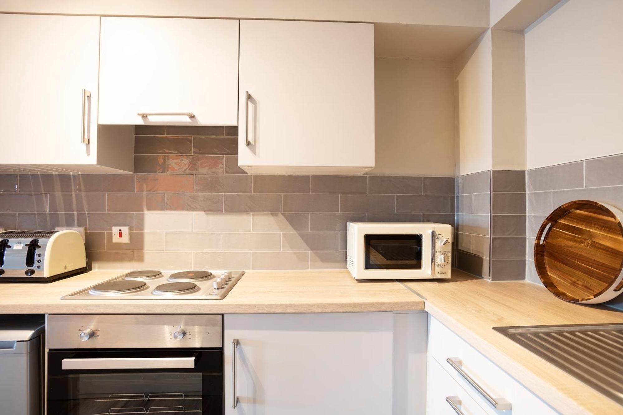 Apartment Three Bedroom - Edward Square