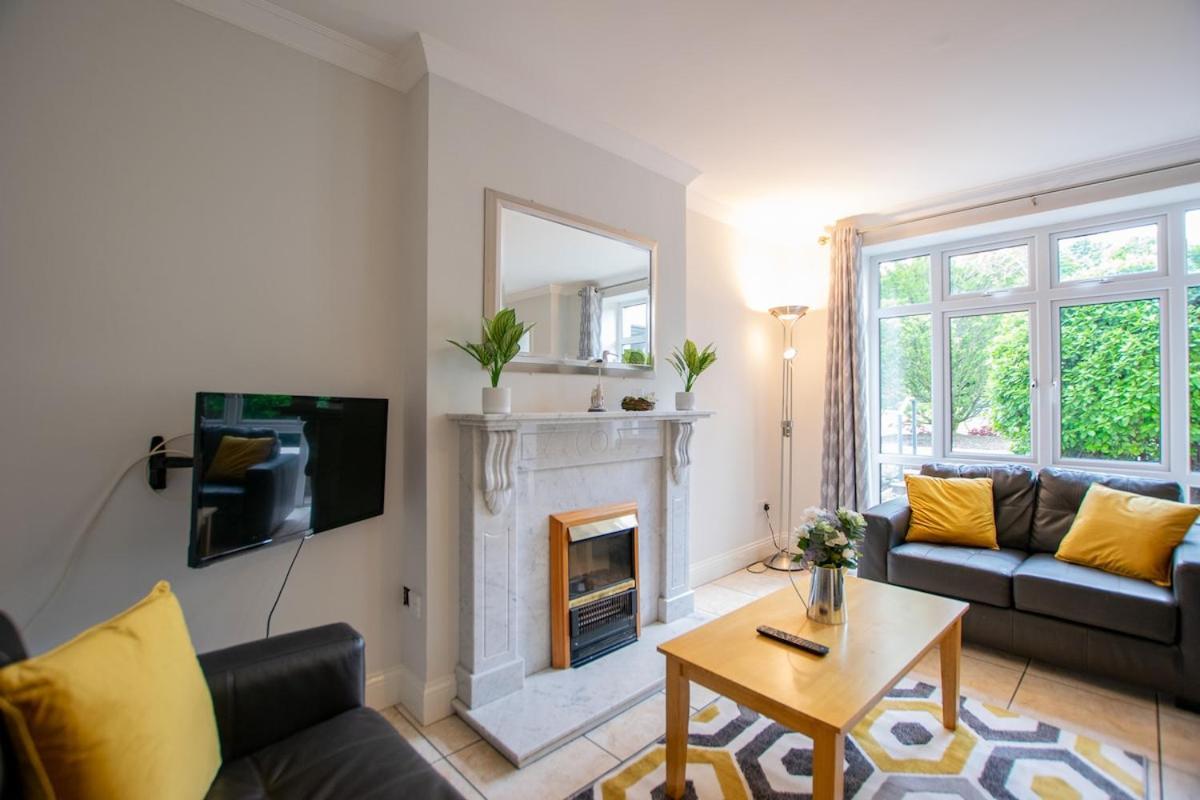 Apartment 32 - 2 Bed Apartment, Sleeps 6