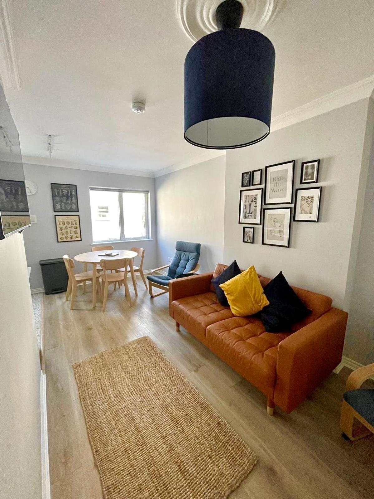 Apartment Fantastic Centre Location - Sleeps 5 Galway
