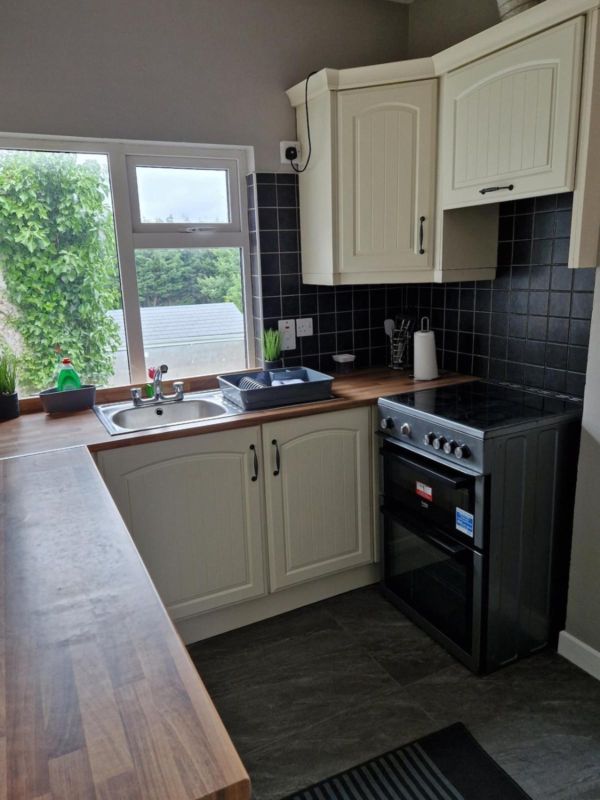 Apartment Centre Eyre Square Duplex Townhouse176 *