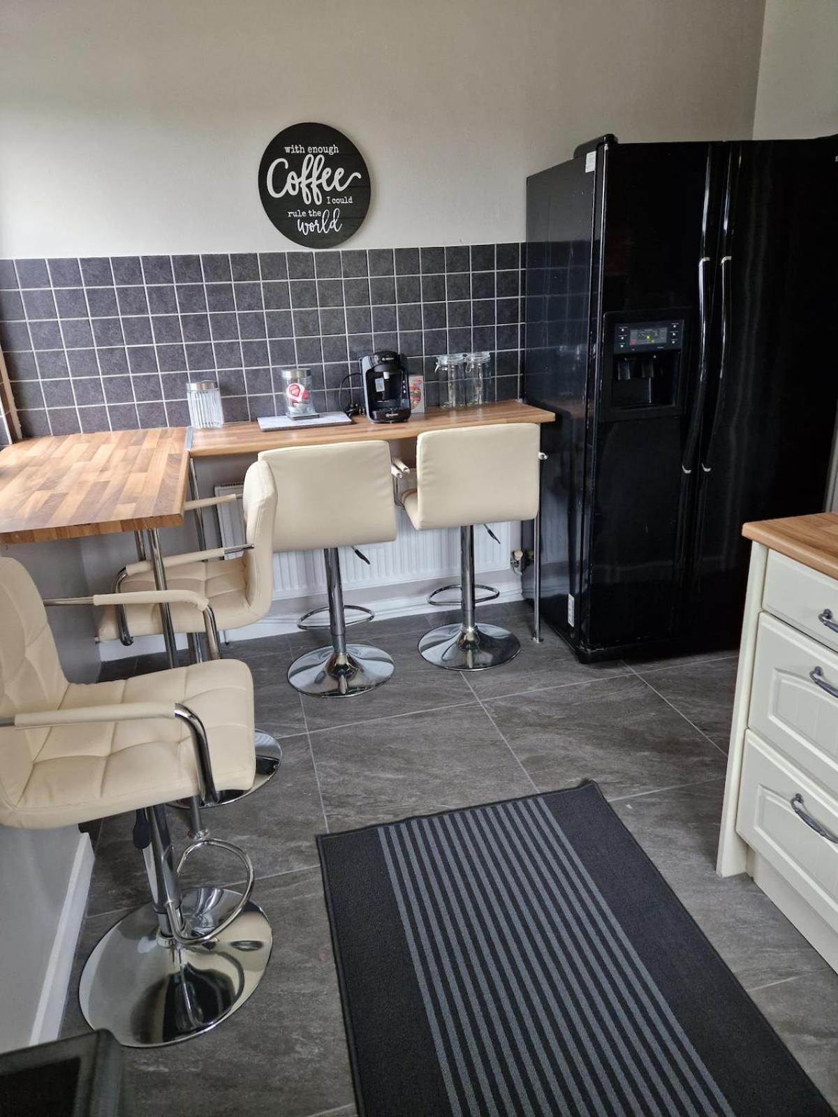 Apartment Centre Eyre Square Duplex Townhouse176 *