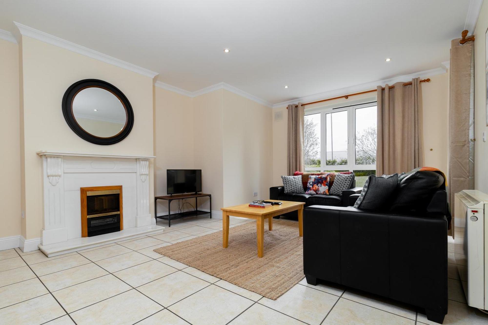 Galway City Apartments - Headford Raod Apartment