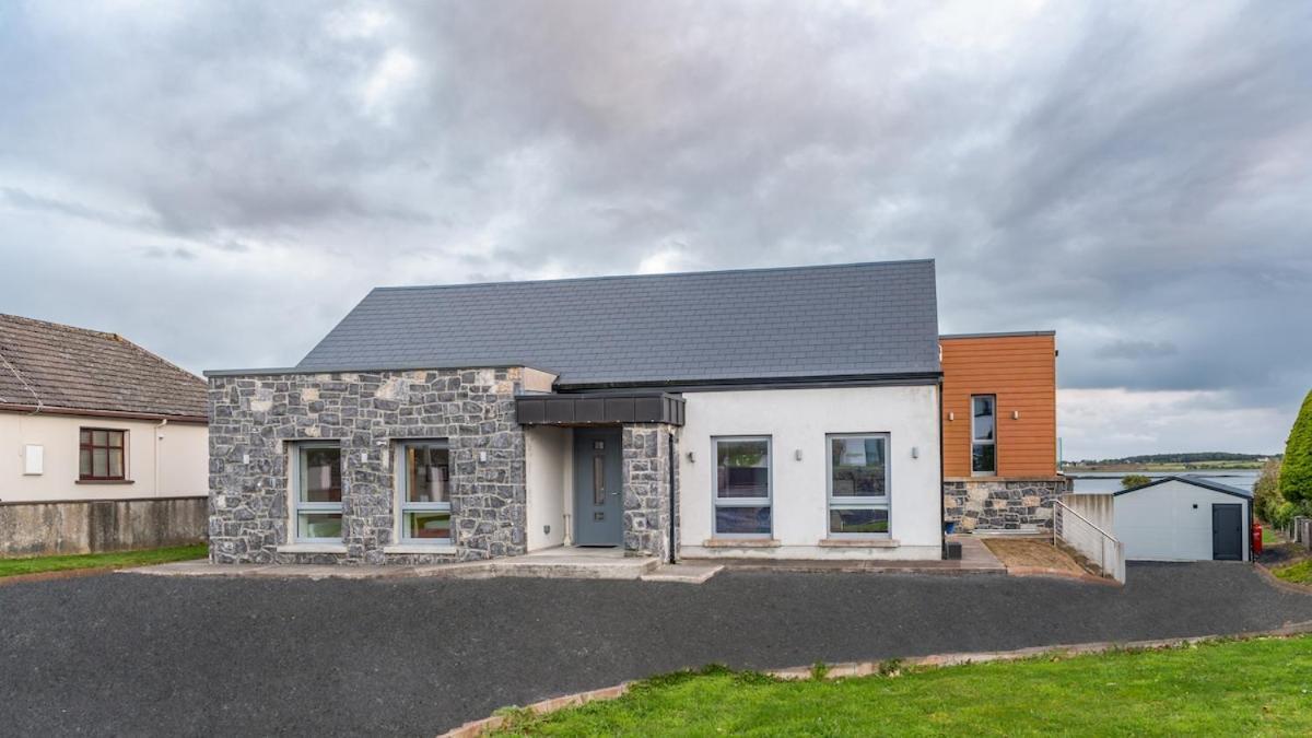 Coastal Cabin, Oranmore, * Galway