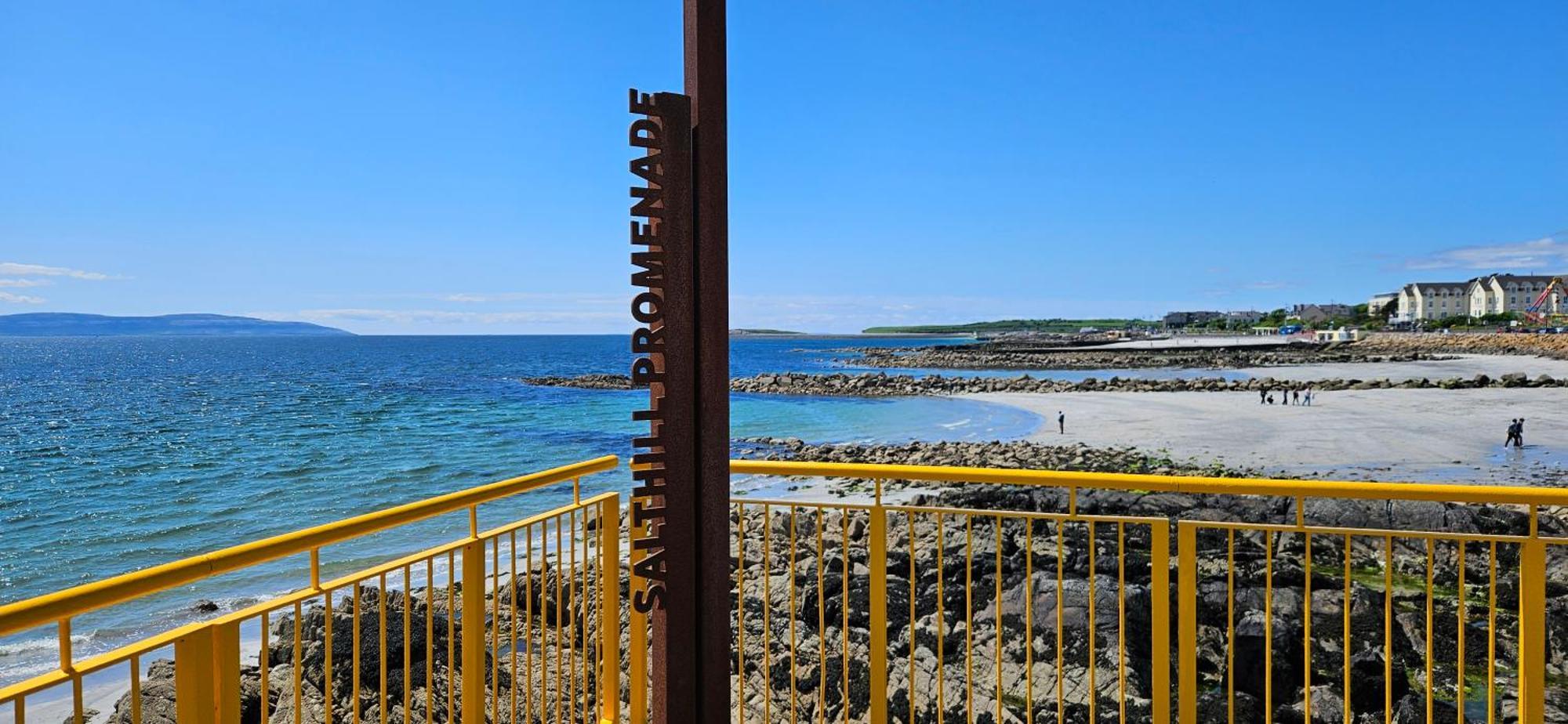 Knocknacarra House - Stylish Spacious House Near Salthill Holiday home *