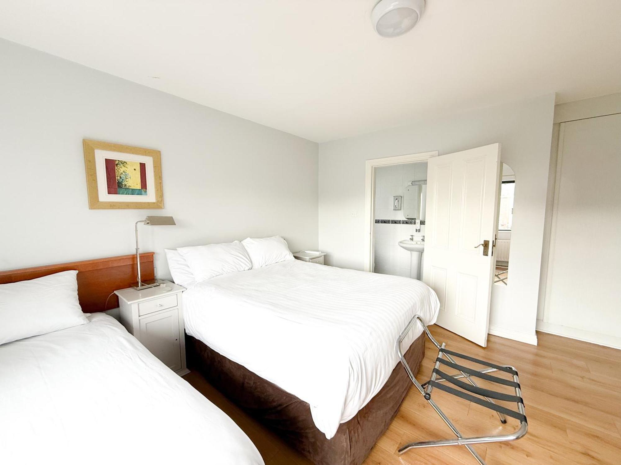 Lynfield Guest house