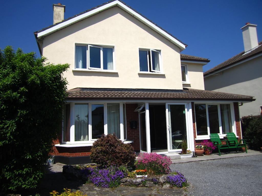Bed & Breakfast Claremont 3*