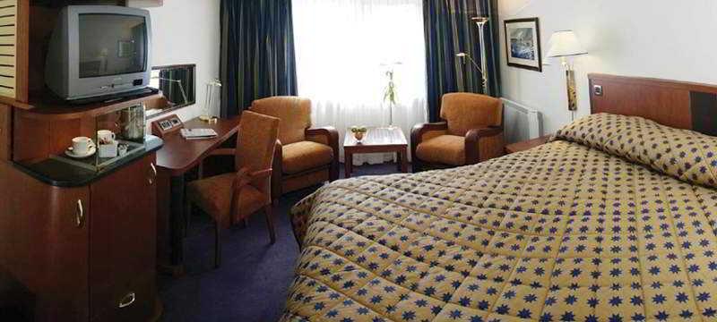 Fairgreen 3* Galway