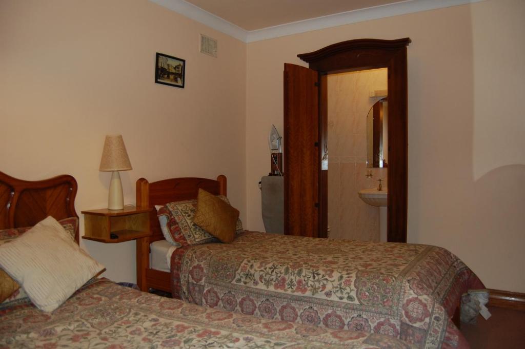 Bed & Breakfast Acorn House Galway