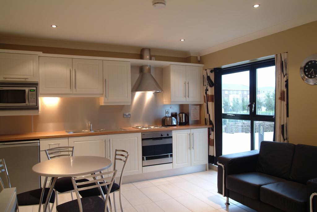 Destiny Student - Apartment