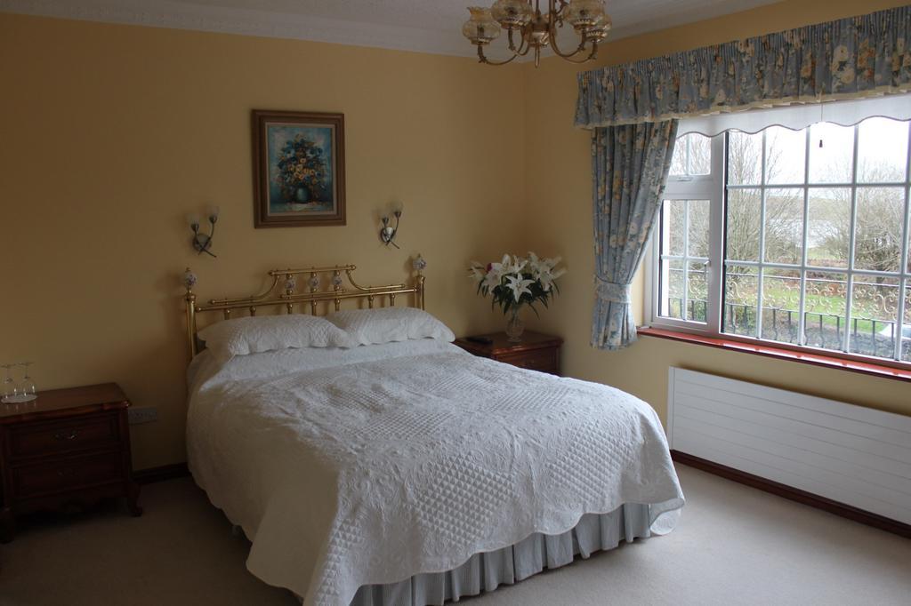 Bed & Breakfast Bohola House Galway